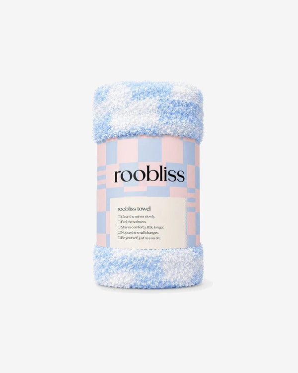 roobliss Checked Towel in blue and white, rolled in its paper band